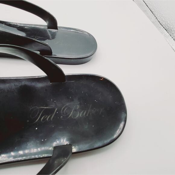 Ted Baker Vanilla Bow Black Jelly Flip Flops Size TB size 7 or 9.5 - Picture 5 of 7